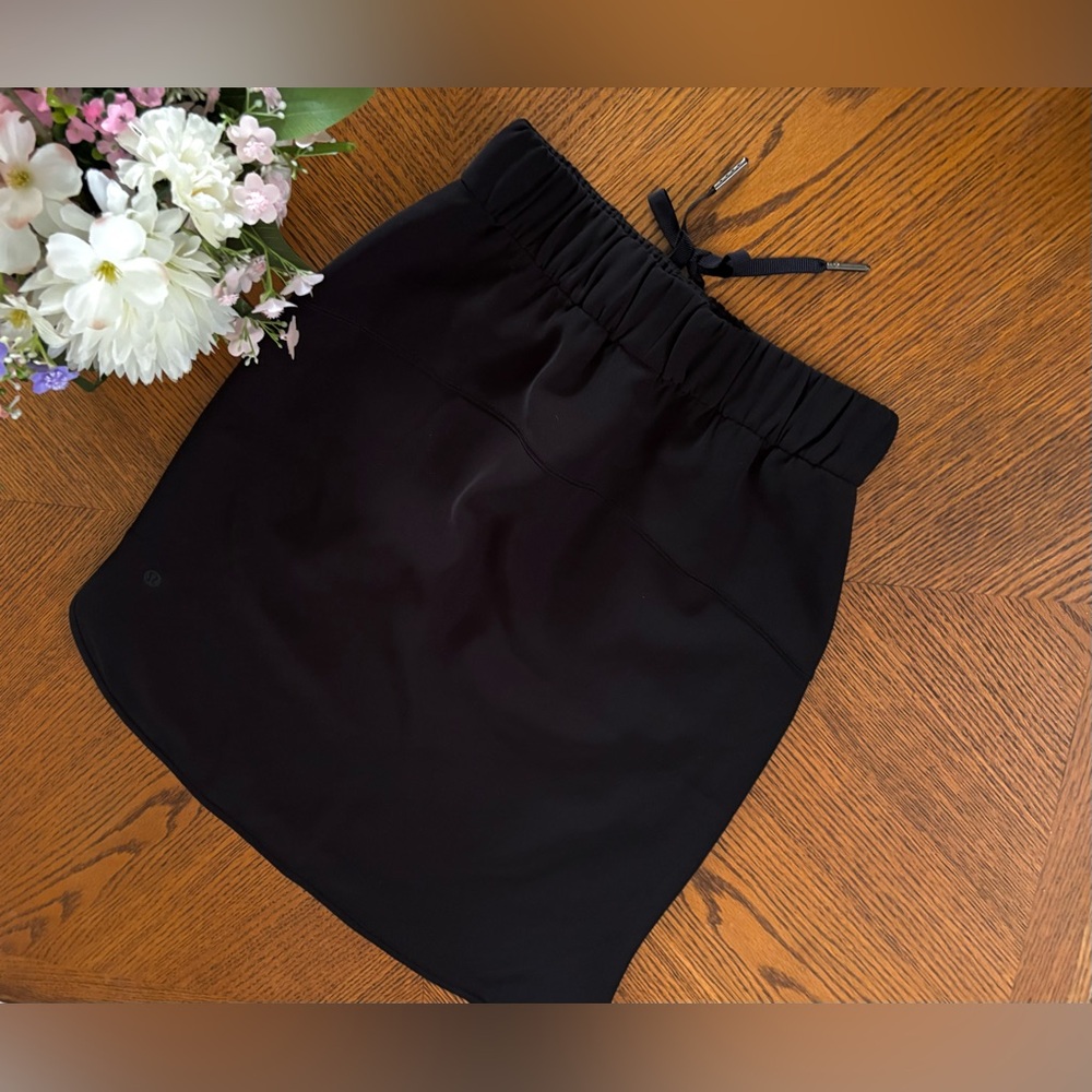 Lululemon Black Drawstring Athletic Skirt